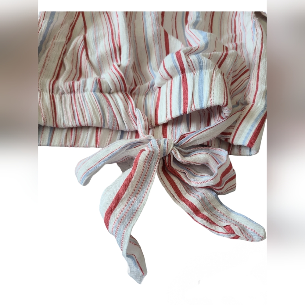 URBAN ROMANTICS | FAUX WRAP BLOUSE | 100% RAYON | SIZE SMALL - Picture 12 of 13